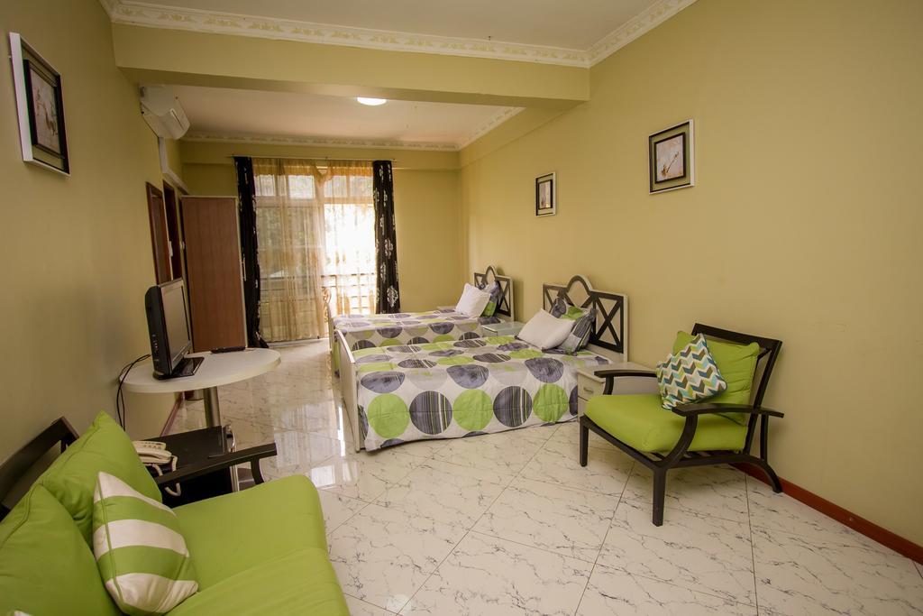 Grand Global Hotel Kampala Buitenkant foto